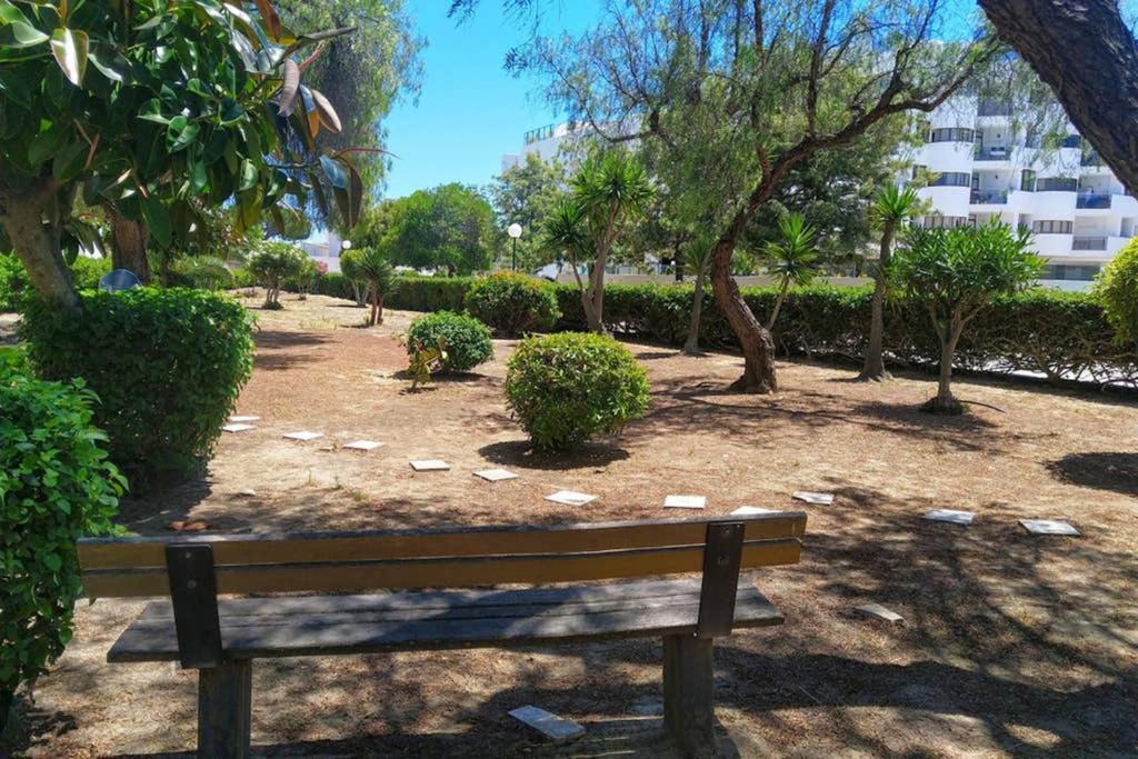 Praia Eulalia With Pool And 5 Minutes From The Beach 阿尔布费拉 外观 照片