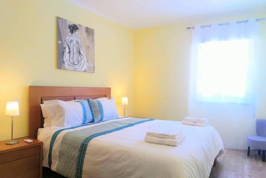 Praia Eulalia With Pool And 5 Minutes From The Beach 阿尔布费拉 外观 照片