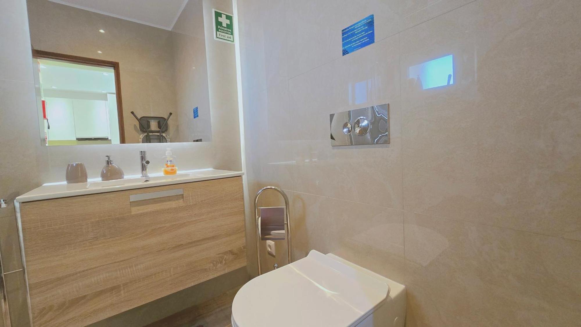 Praia Eulalia With Pool And 5 Minutes From The Beach 阿尔布费拉 外观 照片