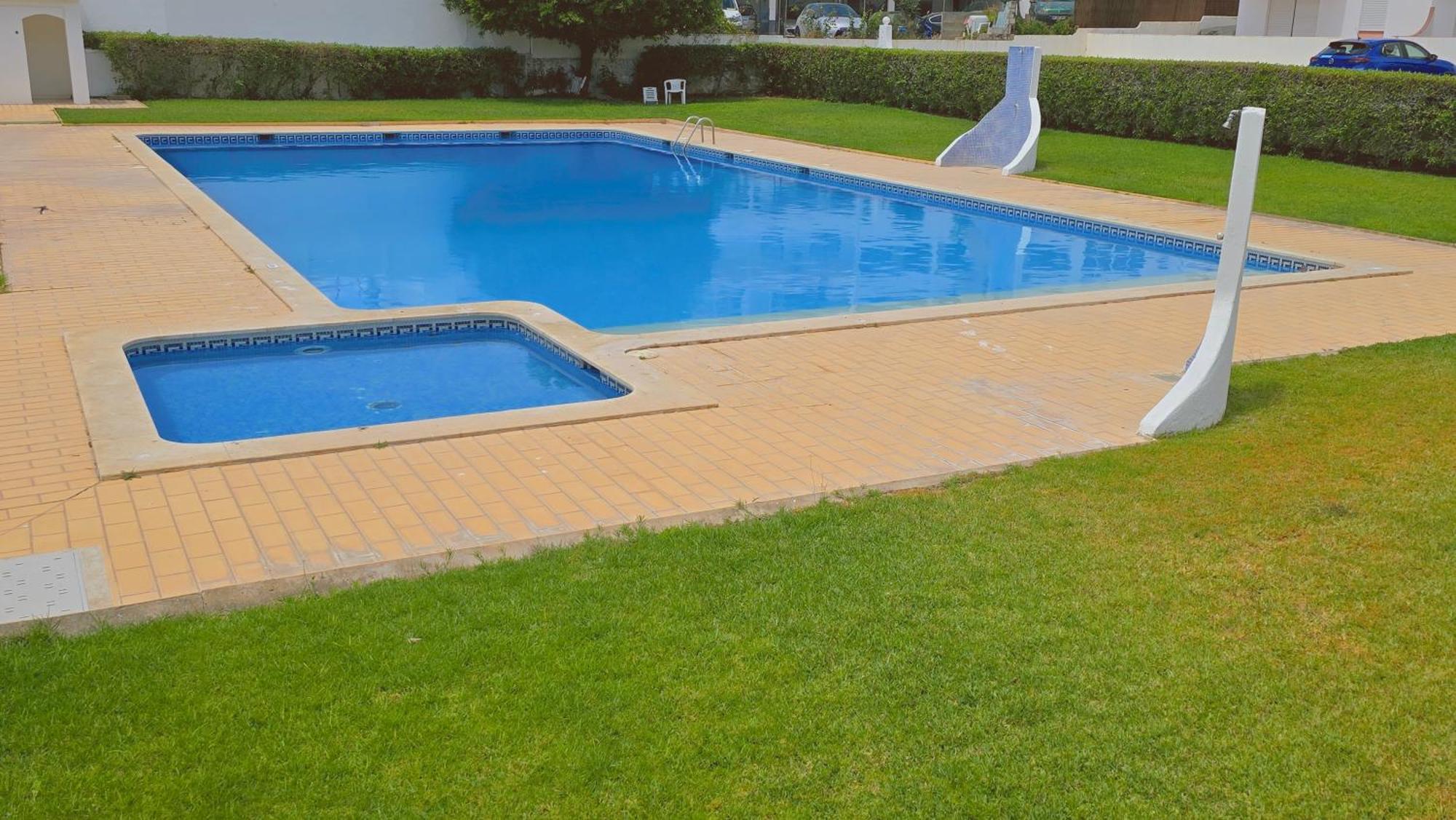 Praia Eulalia With Pool And 5 Minutes From The Beach 阿尔布费拉 外观 照片