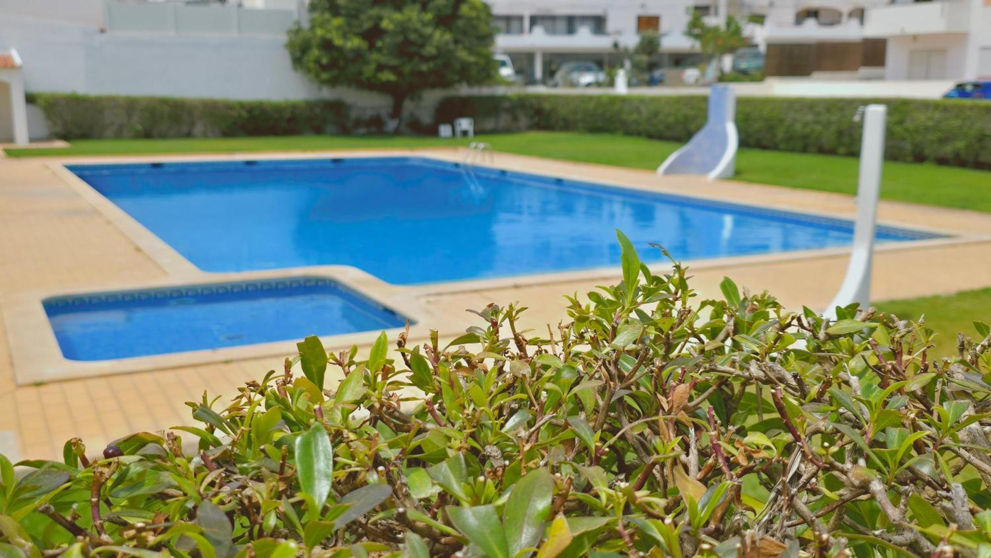 Praia Eulalia With Pool And 5 Minutes From The Beach 阿尔布费拉 外观 照片